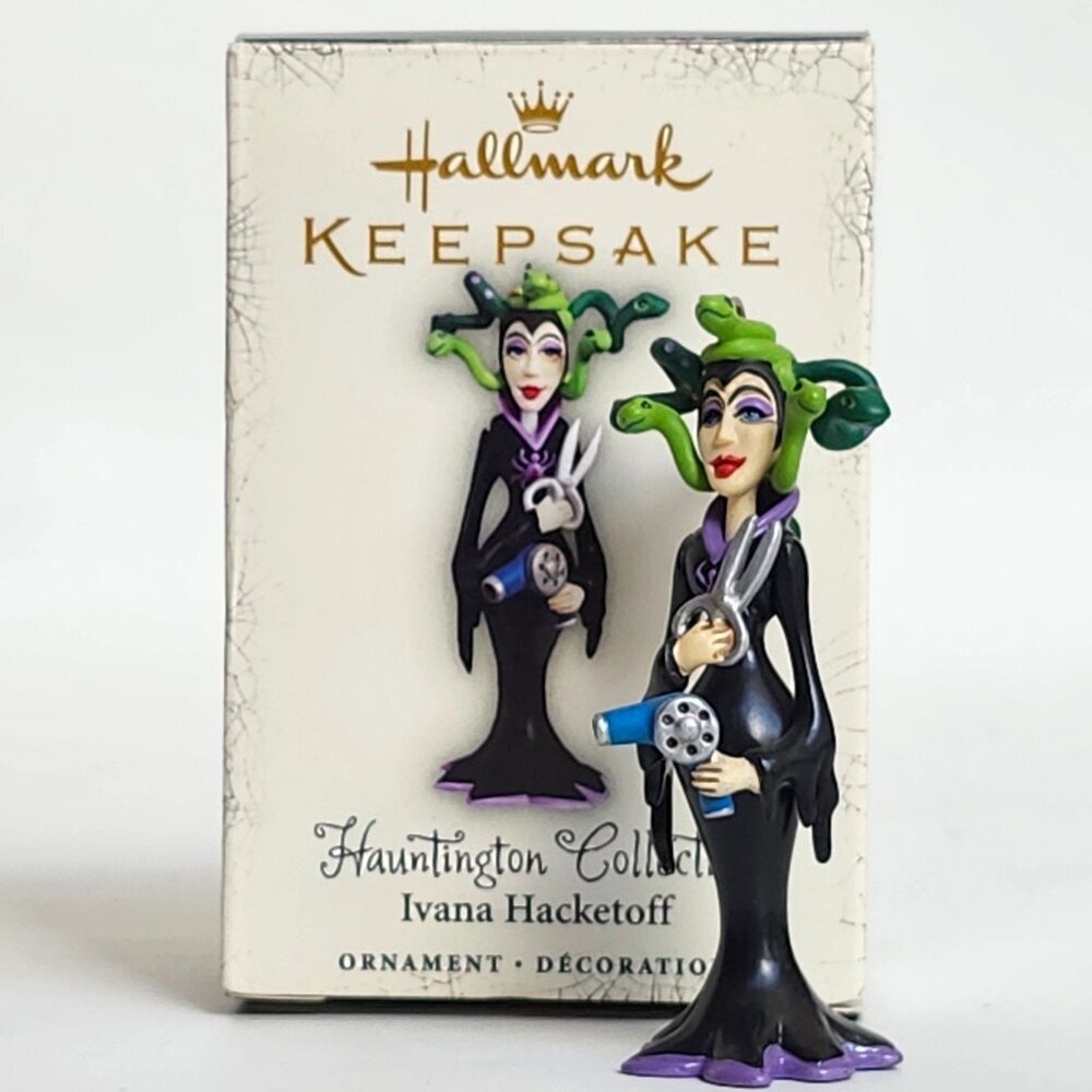 2005 Hallmark Keepsake Hauntington Collection Ivana Hacketoff Halloween ornament